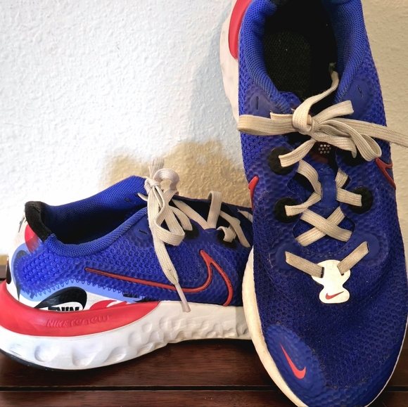 Kids Nike Renew size 5 Y Blue Sneakers - Picture 7 of 12